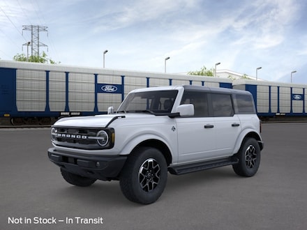 2026 Ford Bronco Outer Banks&reg; SUV