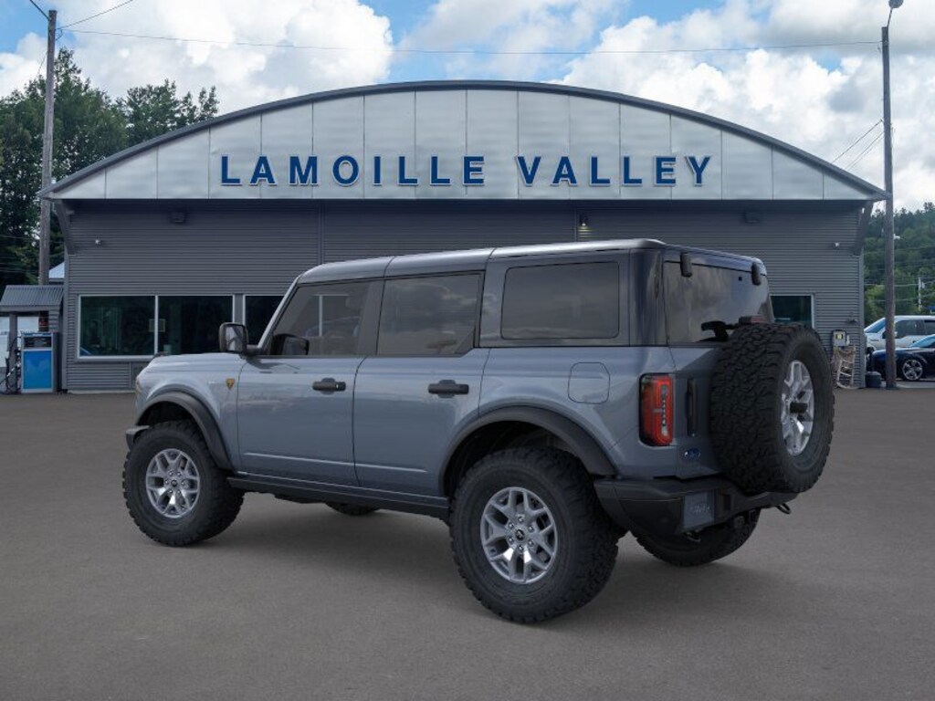 New 2025 Ford Bronco Badlands SUV
