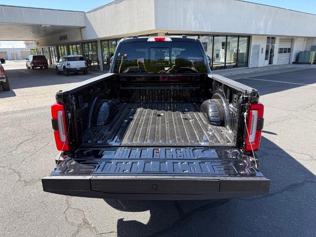 2025 Ford F-350 Super Duty Platinum - Photo 55