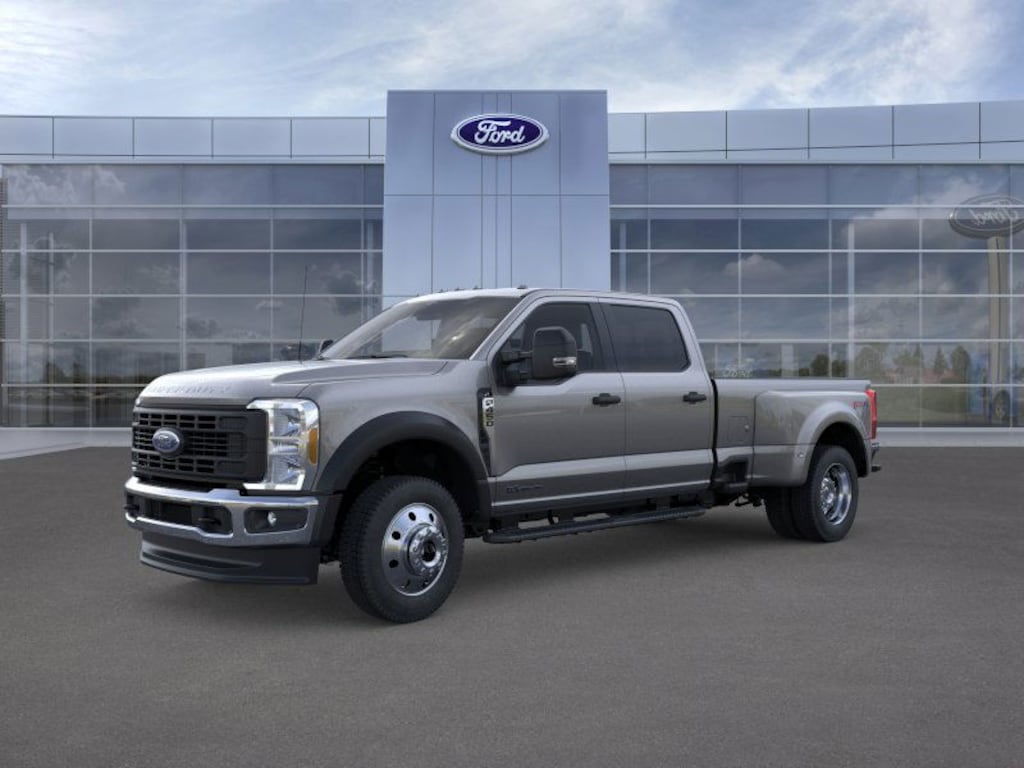 New 2026 Ford F-450 XL Crew Cab