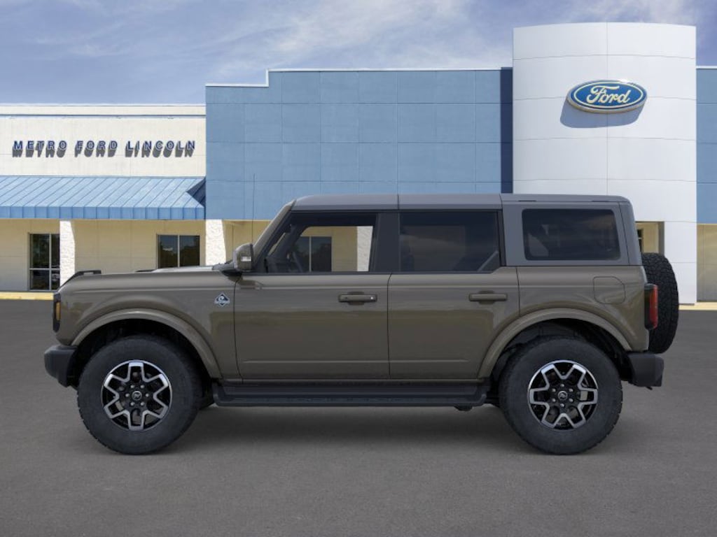 New 2025 Ford Bronco Outer Banks Sport Utility