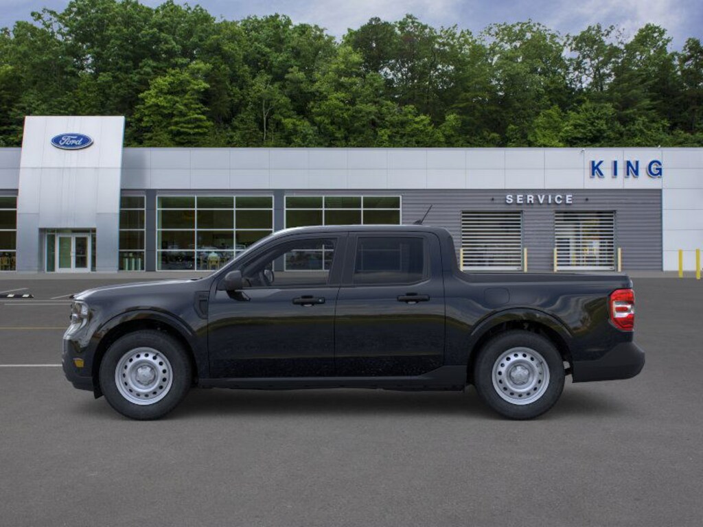 New 2025 Ford Maverick XL Truck SuperCrew