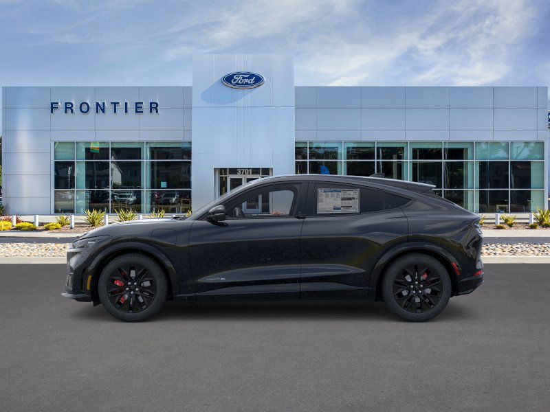 2025 Ford Mustang Mach-E Premium photo 3