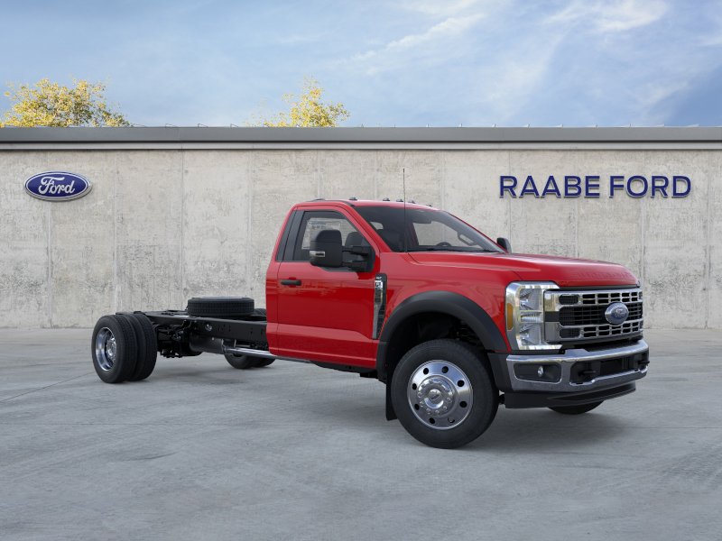 2025 Ford F-550 Super Duty Chassis Cab XLT - Photo 8