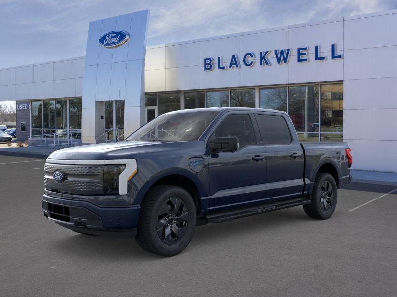 2025 Ford F-150 Lightning Flash's photo
