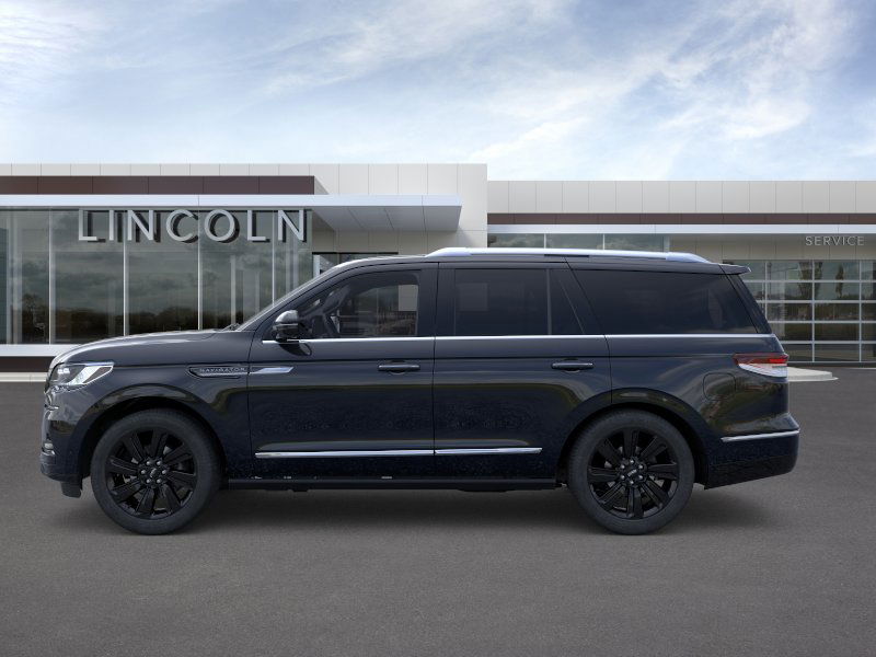2024 Lincoln Navigator Reserve photo 3