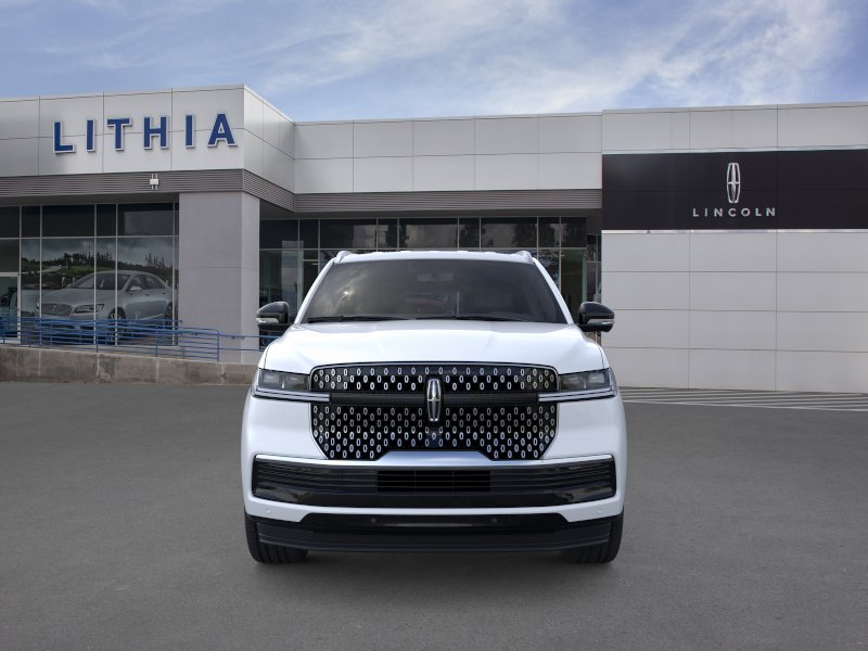 Thumbnail: 2026 Lincoln Navigator - 36