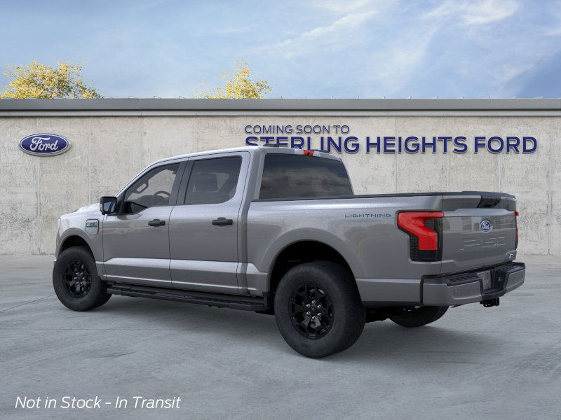 2025 Ford F-150 Lightning XLT photo 4