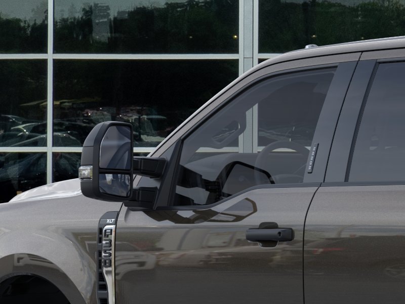 2025 Ford F-350 Super Duty XLT - Photo 26