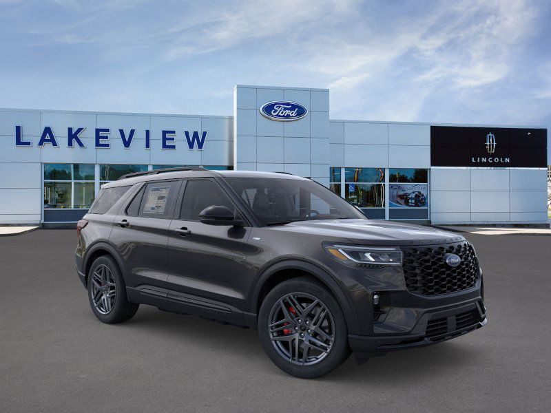 2025 Ford Explorer ST-Line photo 7