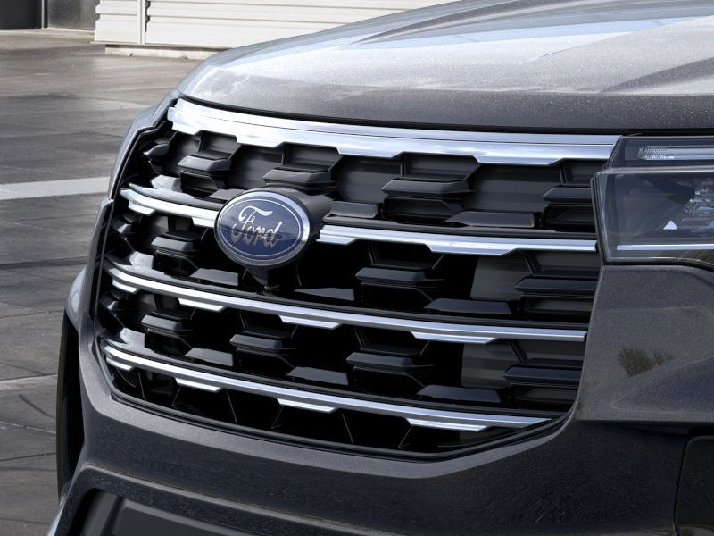 2025 Ford Explorer Active 17