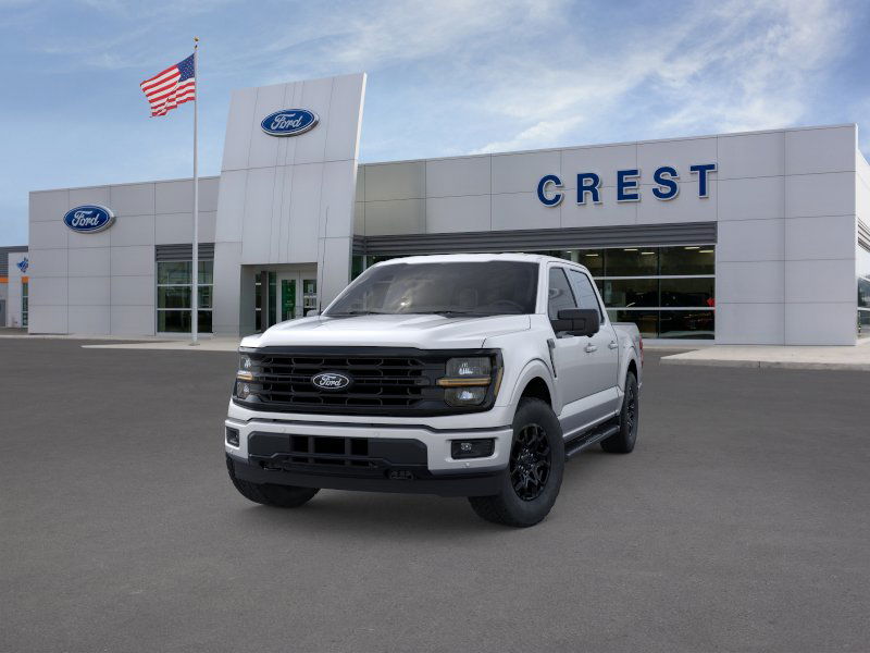 2025 Ford F-150 XLT photo 2