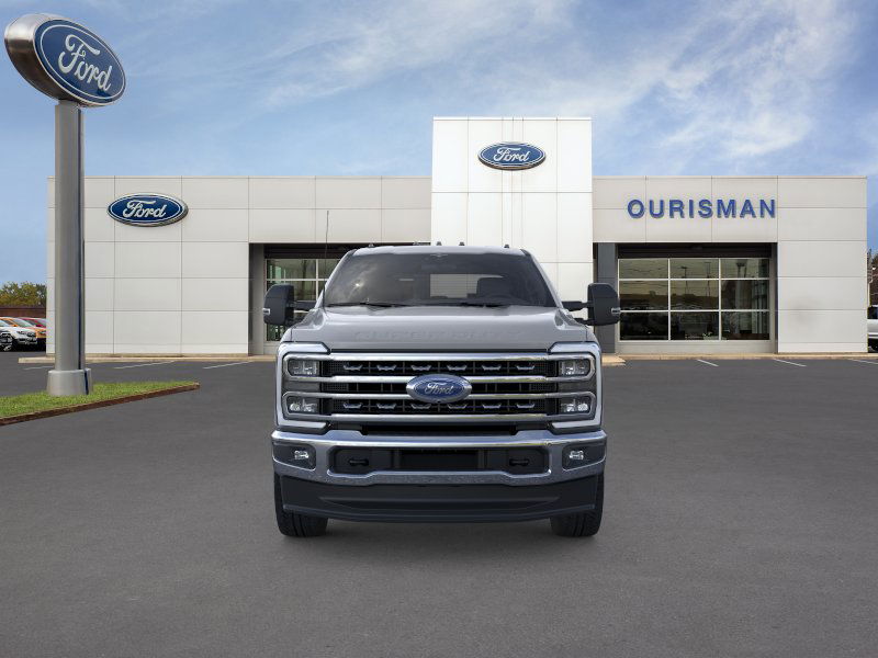 2026 Ford F-250 Lariat photo 2