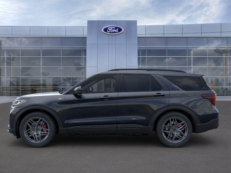 2025 Ford Explorer ST-Line photo 3