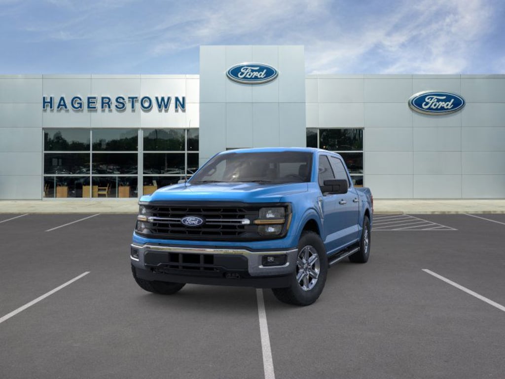 New 2025 Ford F-150 XLT Truck SuperCrew Cab