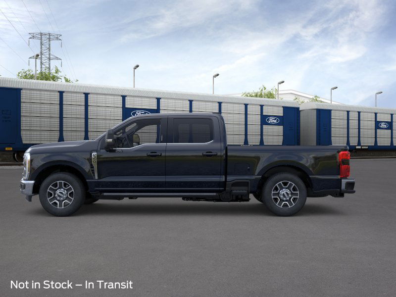 2026 Ford F-350 Lariat photo 3