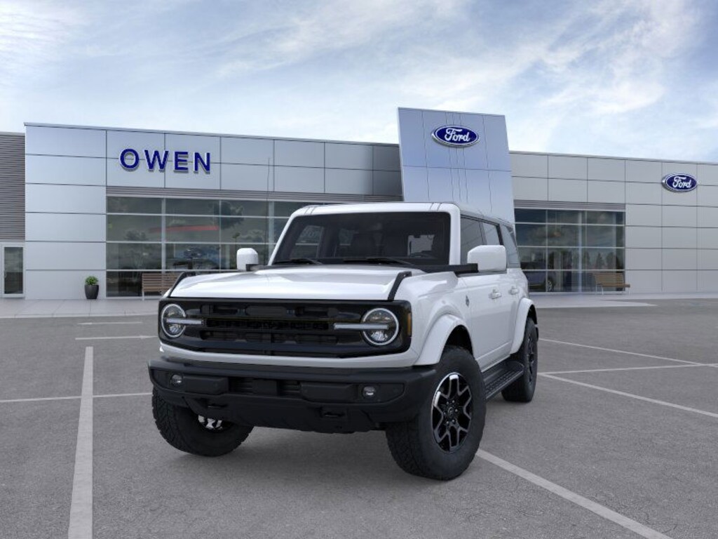 New 2025 Ford Bronco Outer Banks SUV
