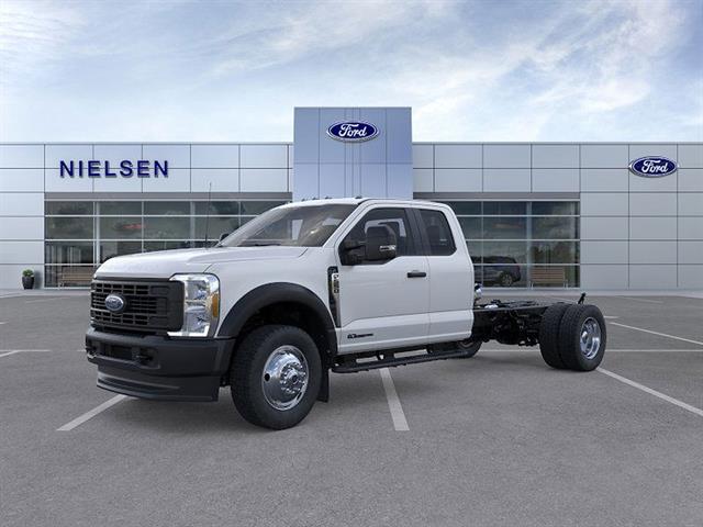 2025 Ford F-550 Super Duty Chassis Cab XL - Photo 23