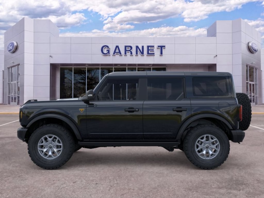 New 2025 Ford Bronco Badlands SUV