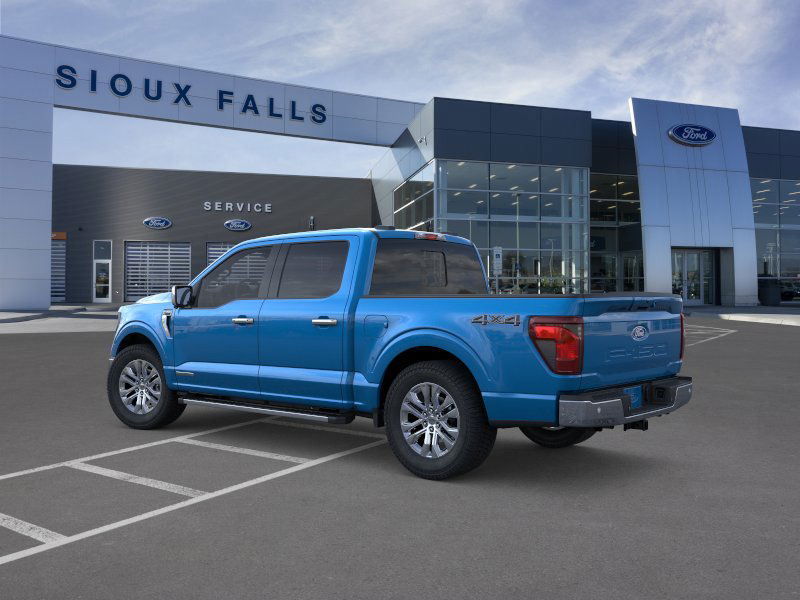 2025 Ford F-150 XLT photo 2