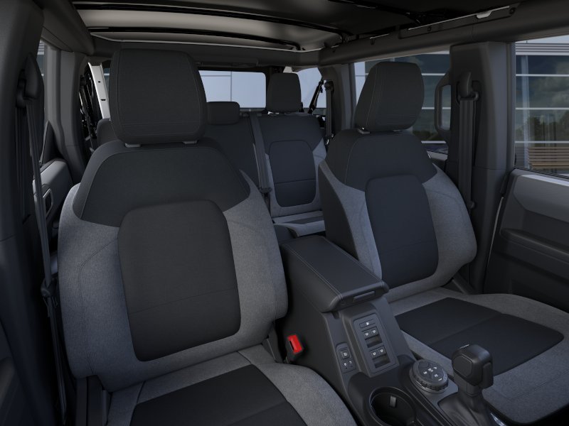 2025 Ford Bronco 4-Door Base - Photo 48