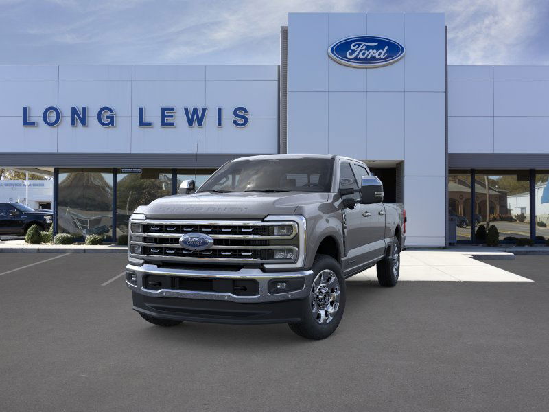 2025 Ford F-350 Lariat photo 2