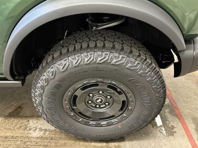 Thumbnail: 2025 Ford Bronco - 37