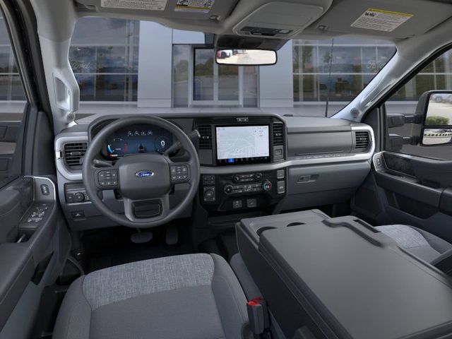 2026 Ford F-250 Super Duty XLT - Photo 31