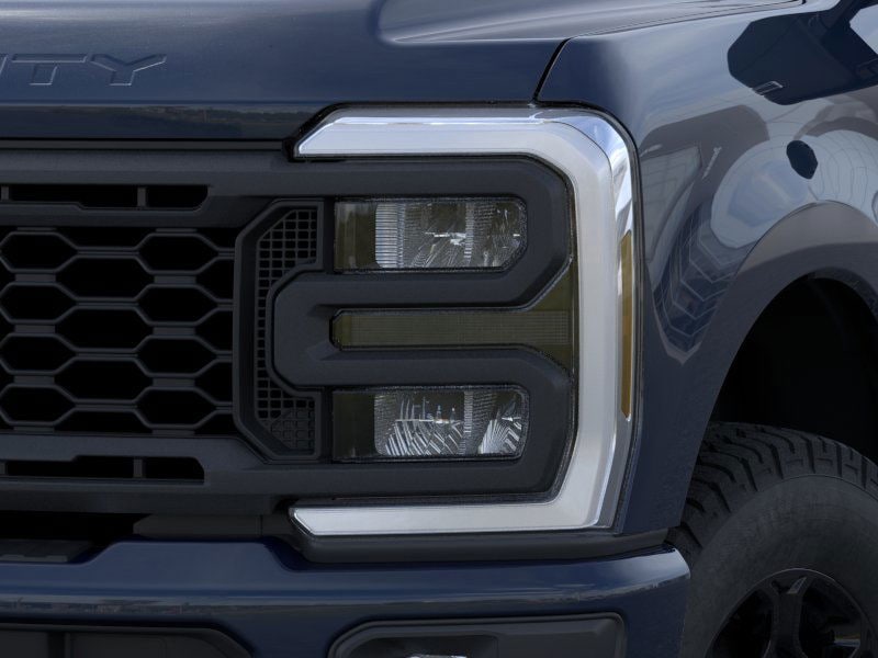 2024 Ford F-350 XL 18