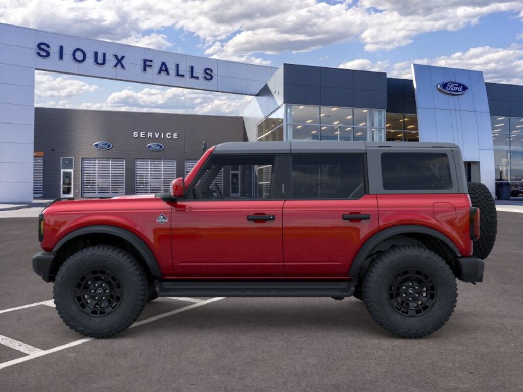 New 2026 Ford Bronco Outer Banks SUV