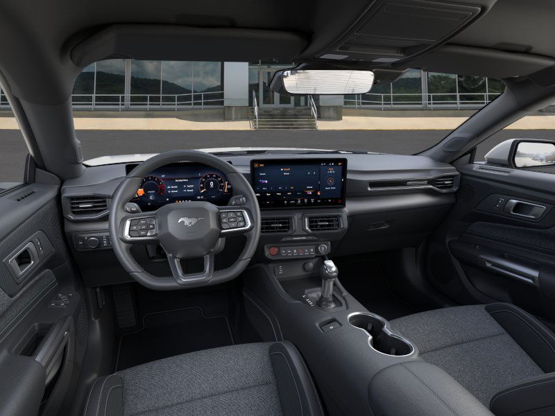 2025 Ford Mustang EcoBoost photo 4