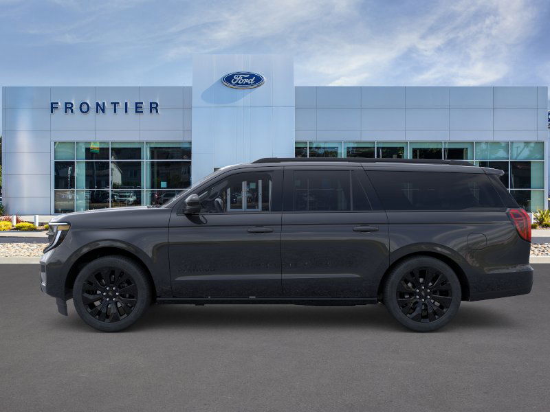 2025 Ford Expedition Platinum MAX photo 3
