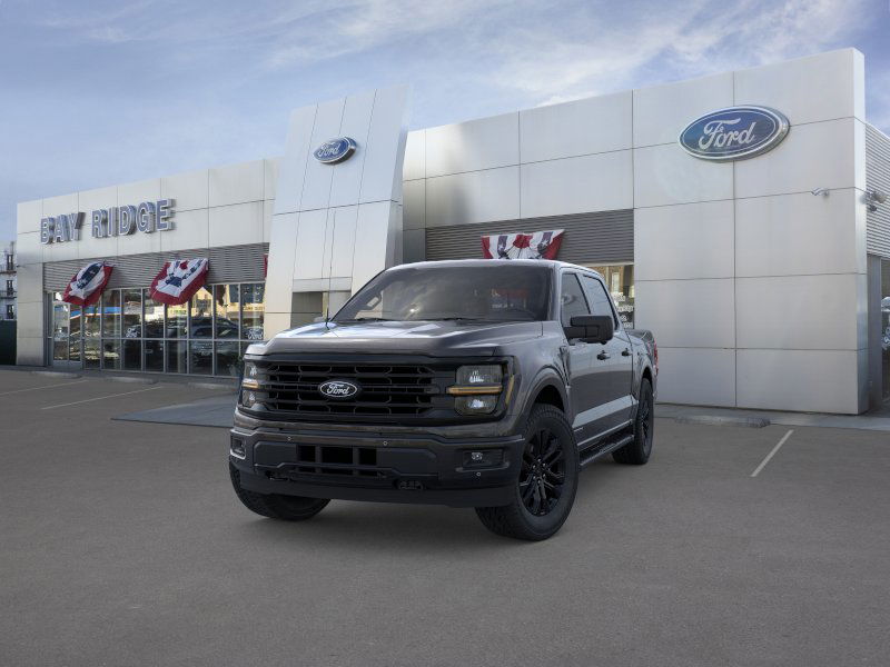 2025 Ford F-150 XLT photo 3