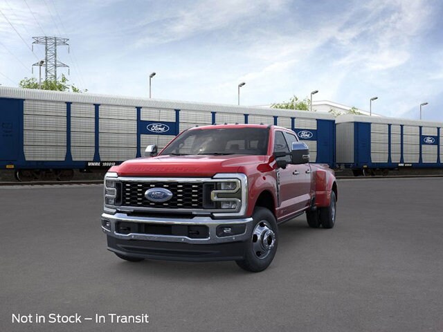 2026 Ford F-350 Lariat photo 3