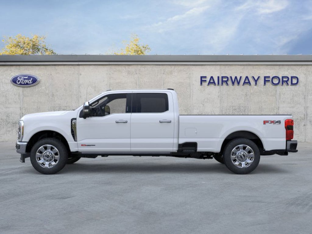 New 2026 Ford Super Duty F-350 SRW Lariat 4WD Crew Cab 8 Box