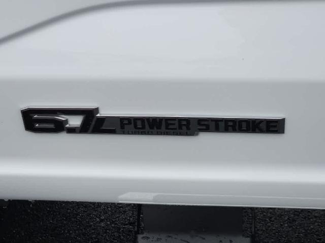 2026 Ford Super Duty F-350 DRW F-350 XLT 4WD Crew Cab 8 Box