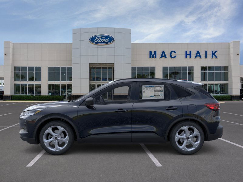 2026 Ford Escape ST-Line photo 2