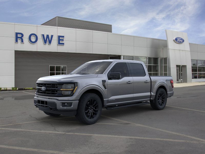 2025 Ford F-150 XLT photo 3