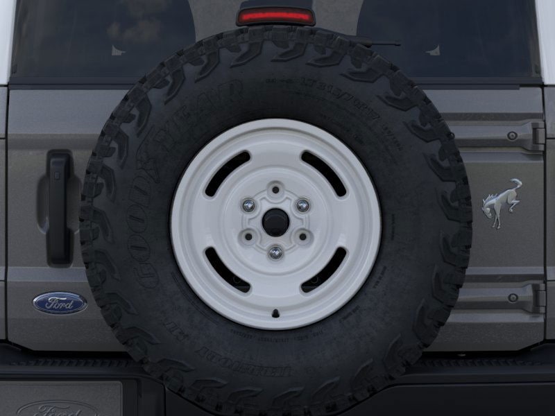 Thumbnail: 2025 Ford Bronco - 24