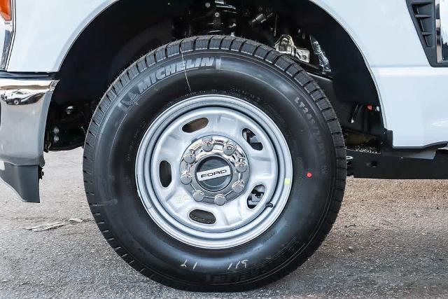 Thumbnail: 2026 Ford F-250 - 45