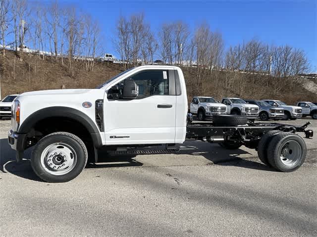 Thumbnail: 2024 Ford Econoline - 28
