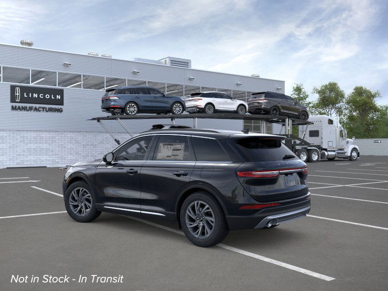 2026 Lincoln Corsair Premiere photo 2