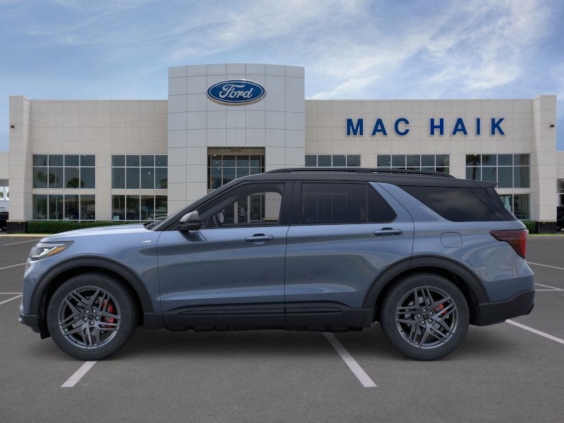 2025 Ford Explorer ST-Line photo 3