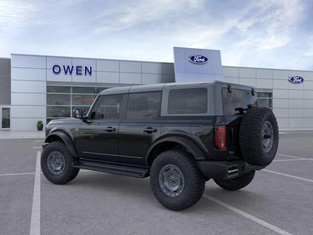 New 2025 Ford Bronco Outer Banks SUV