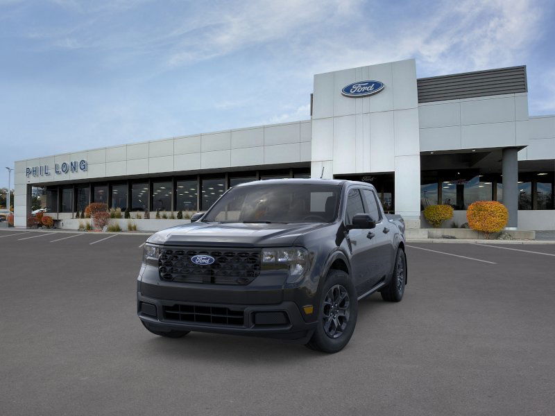 2025 Ford Maverick XLT photo 2