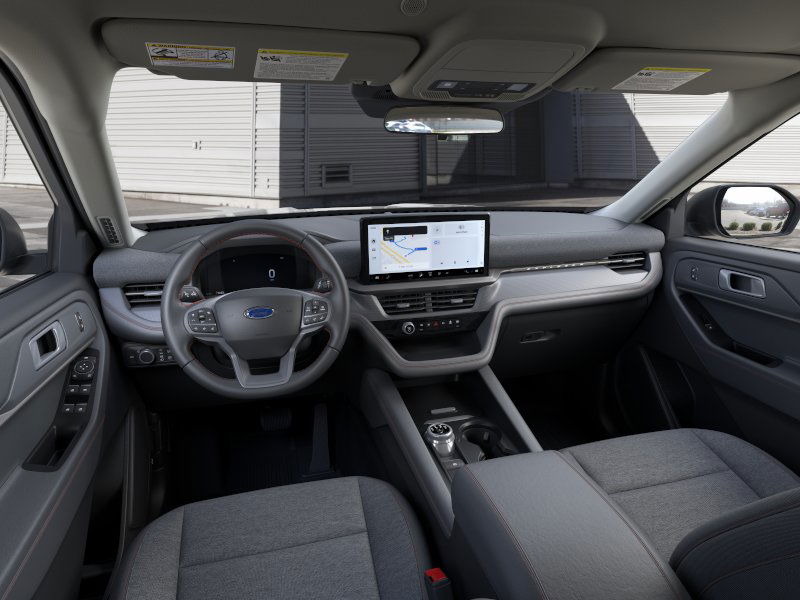 2025 Ford Explorer Active 9