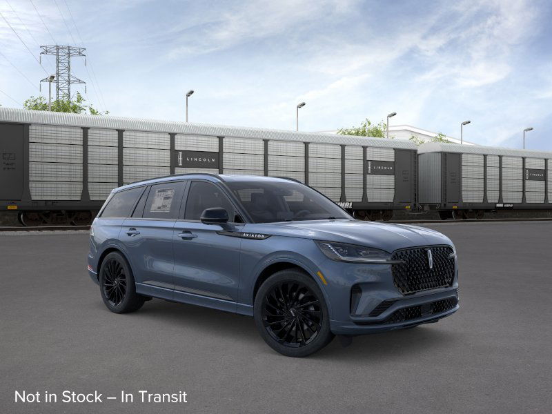 Thumbnail: 2026 Lincoln Aviator - 29