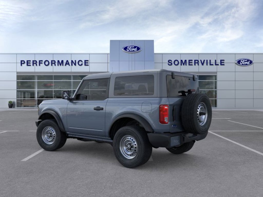 New 2025 Ford Bronco Base SUV