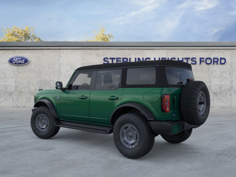 2025 Ford Bronco Outer Banks photo 4