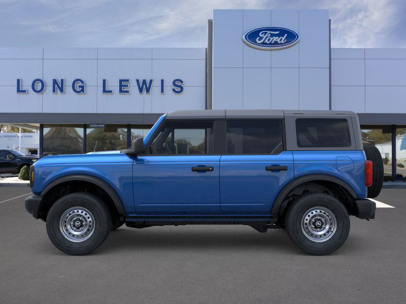 2025 Ford Bronco Base photo 3